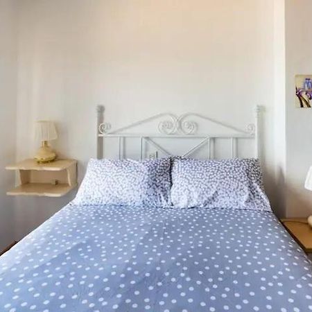 Apartamento Ezcurdia 22 Playa De San Lorenzo Primera Linea Хихон Екстериор снимка